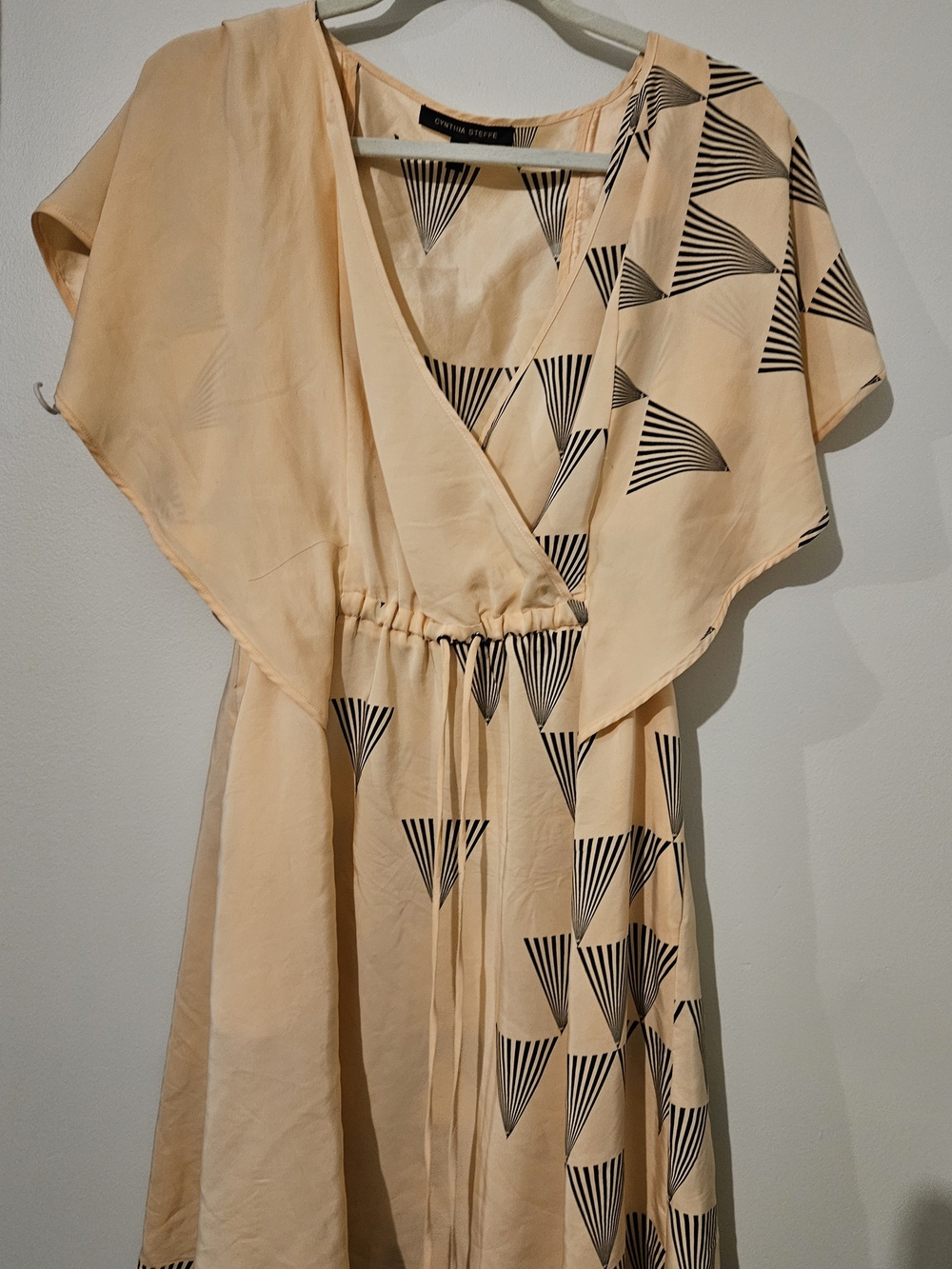 Cynthia Steffe Peach Pink Silk Geometric Print V-Neck Midi Dress